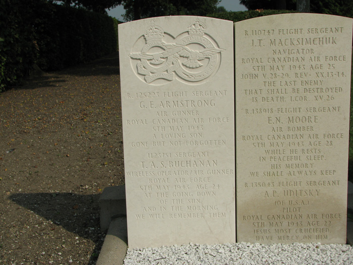 Sergeant T.A.S. Buchanan gravestone